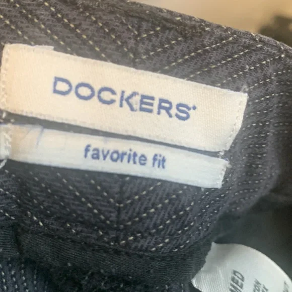 Dockers pants - Picture 9 of 10